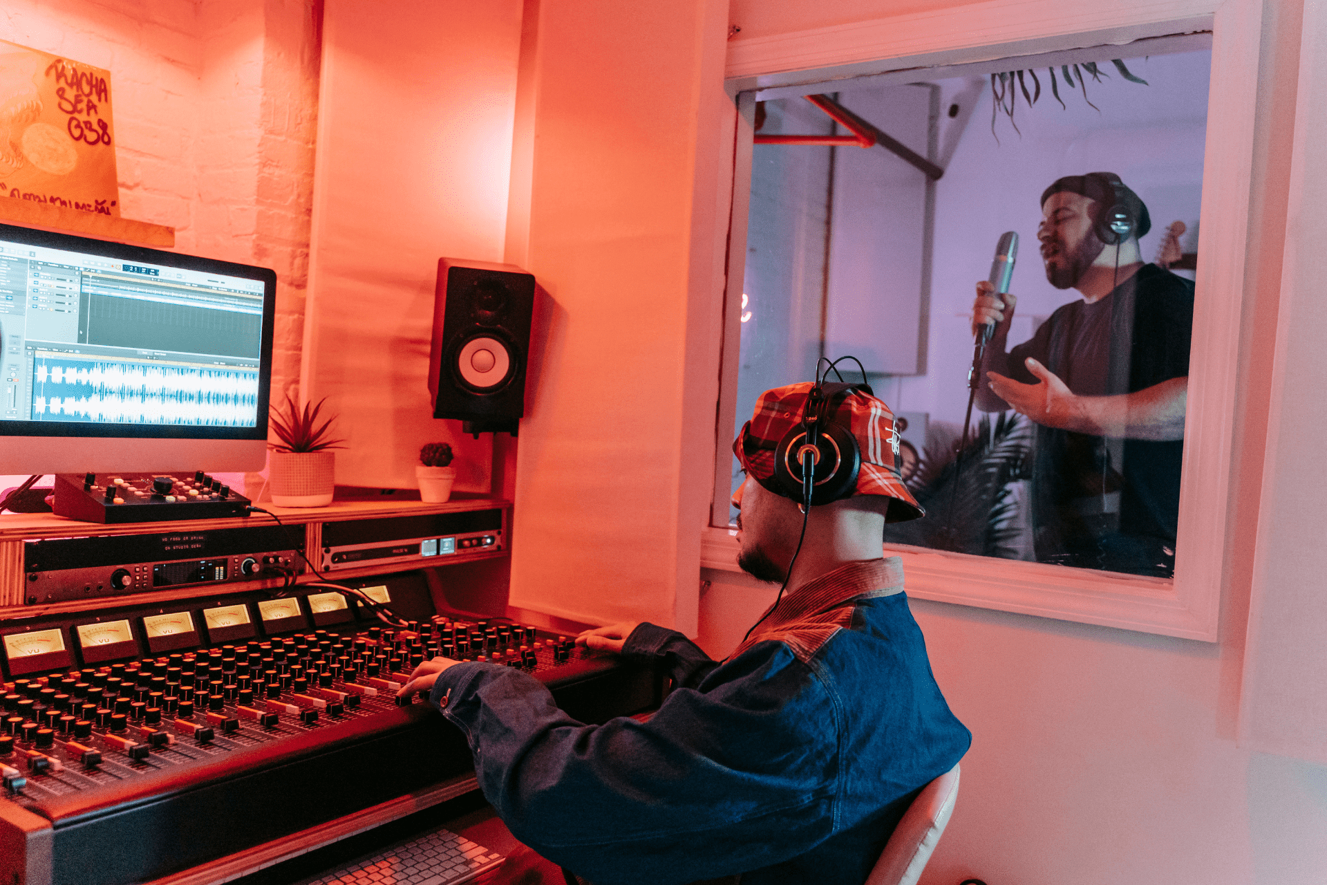 guide to booking a recording studio